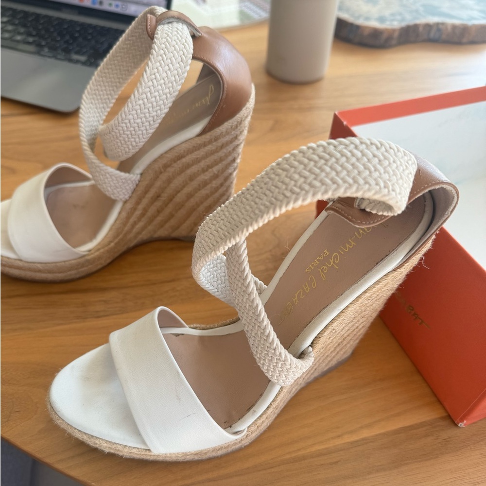 Size 37 almost new espadrille wedges